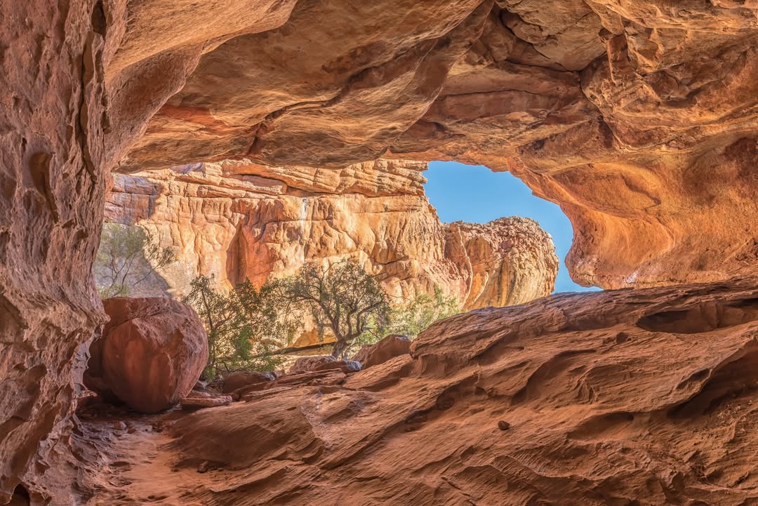 Afrique - Au cœur de Stadsaal Cave, le Cederberg se pare de couleurs ...