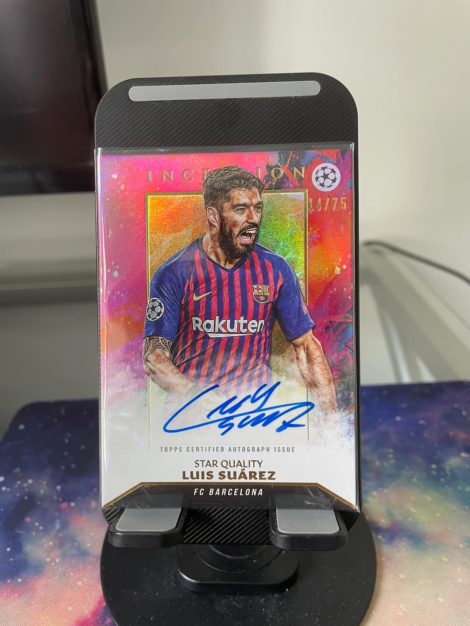 Monster hits in Topps Inception soccer boxes