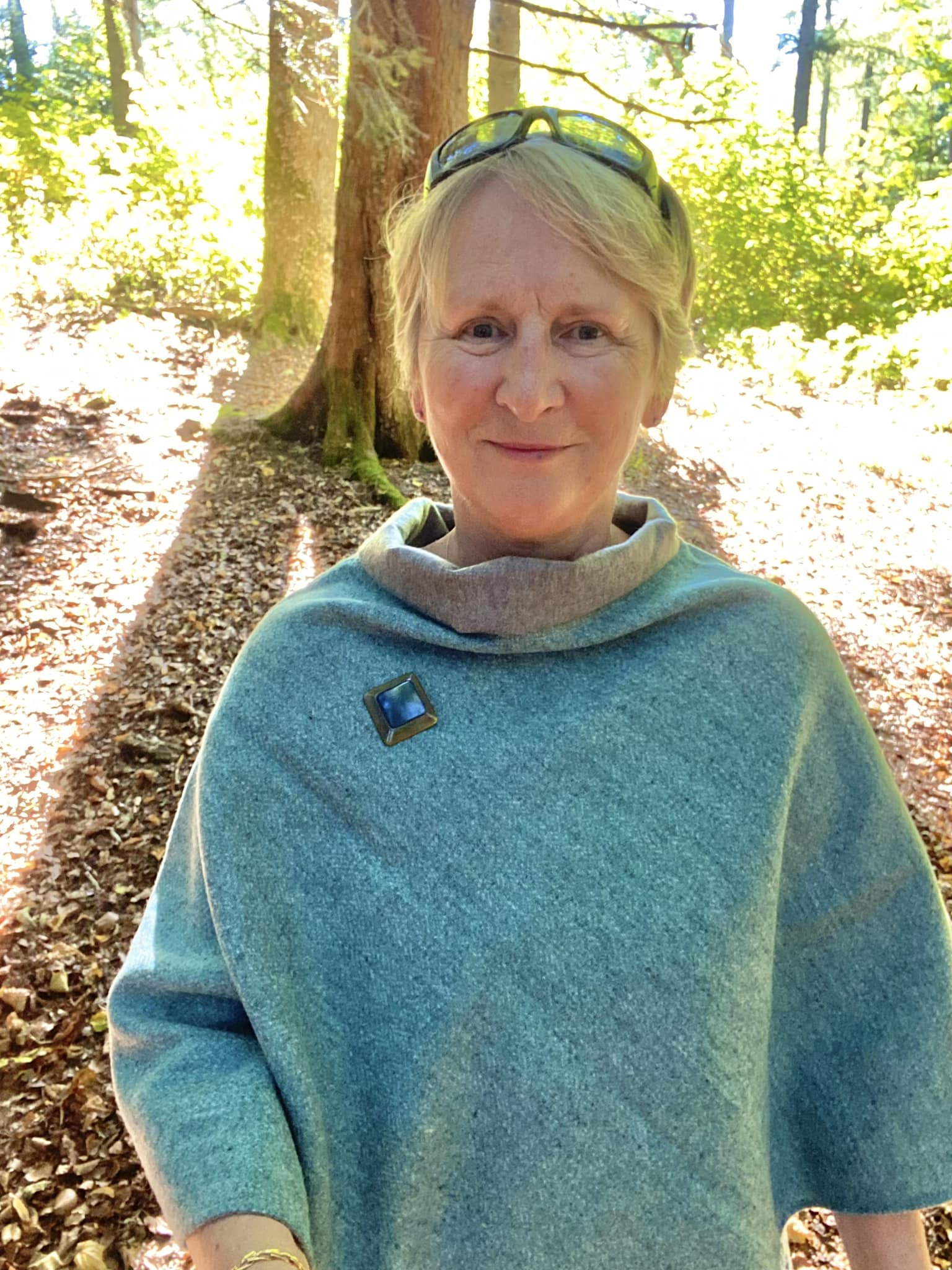Another Harris Tweed poncho®️. This beautiful sea blue inspired 