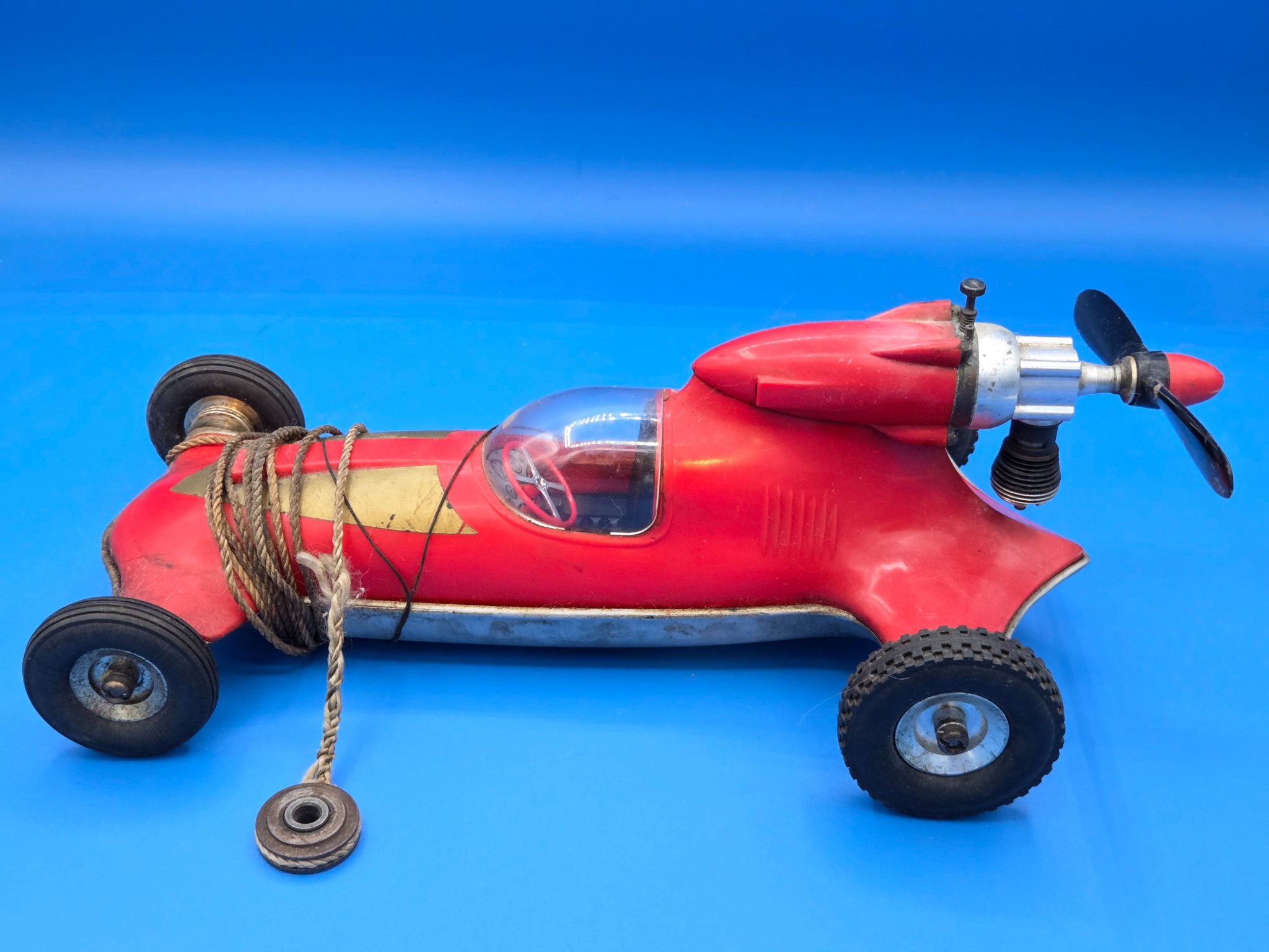 Vintage Cox Thimble Drome Prop Rod Tether Car – Red – .049 Engine - Toy ...