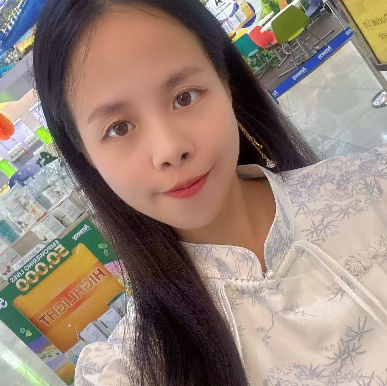 这是今早, 去送货给我的常客🫰🌷🌷 感谢您对我加倍的支持信任🤝 ️ | 廖小英 | Facebook