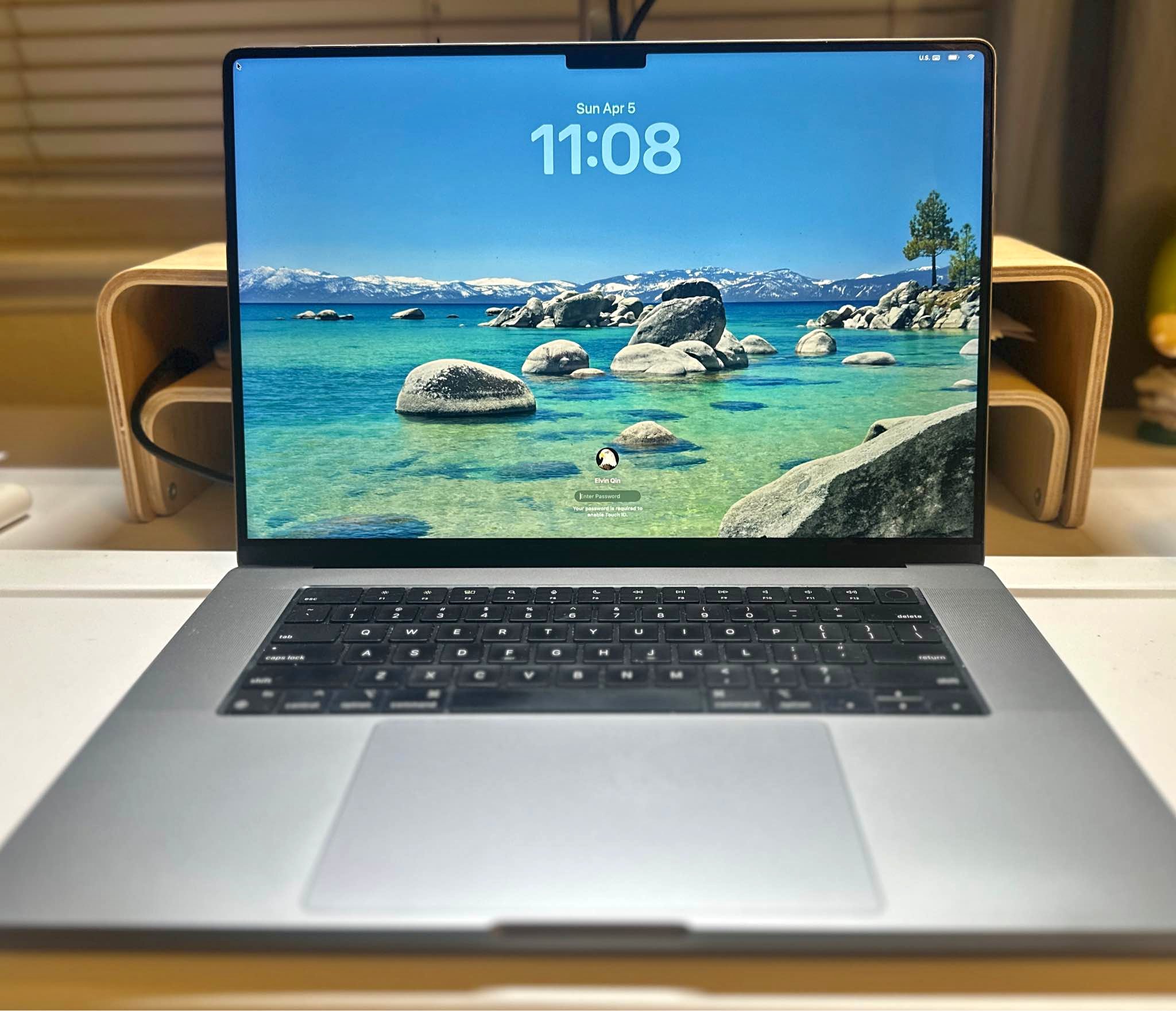 新品・中古のMacbook-pro-16-inch-2021-m1-pro-16gb-ram-1tb-ssd販売 