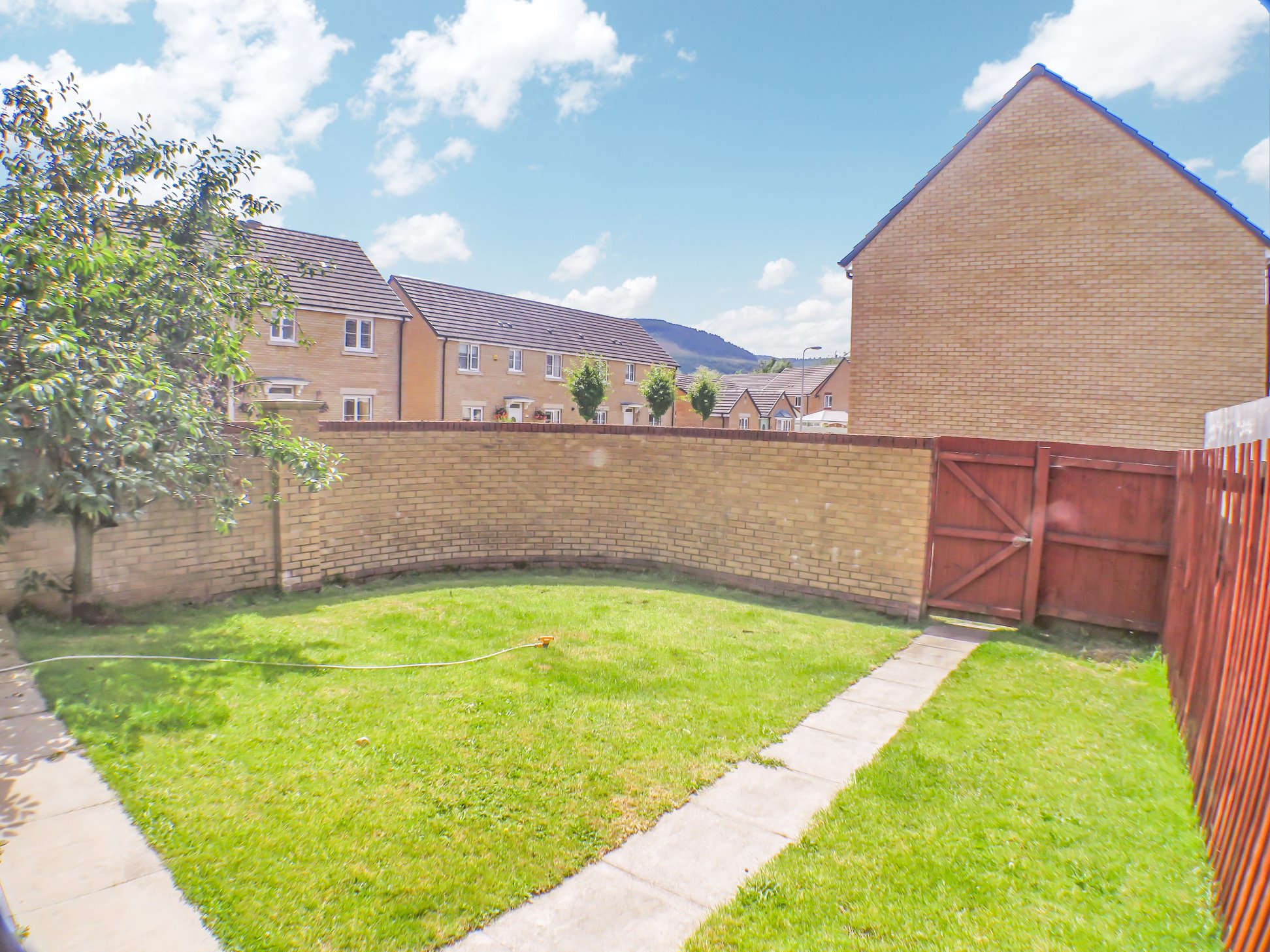 FOR SALE This beautiful... Sophie Hill Estate Agents Ltd Facebook
