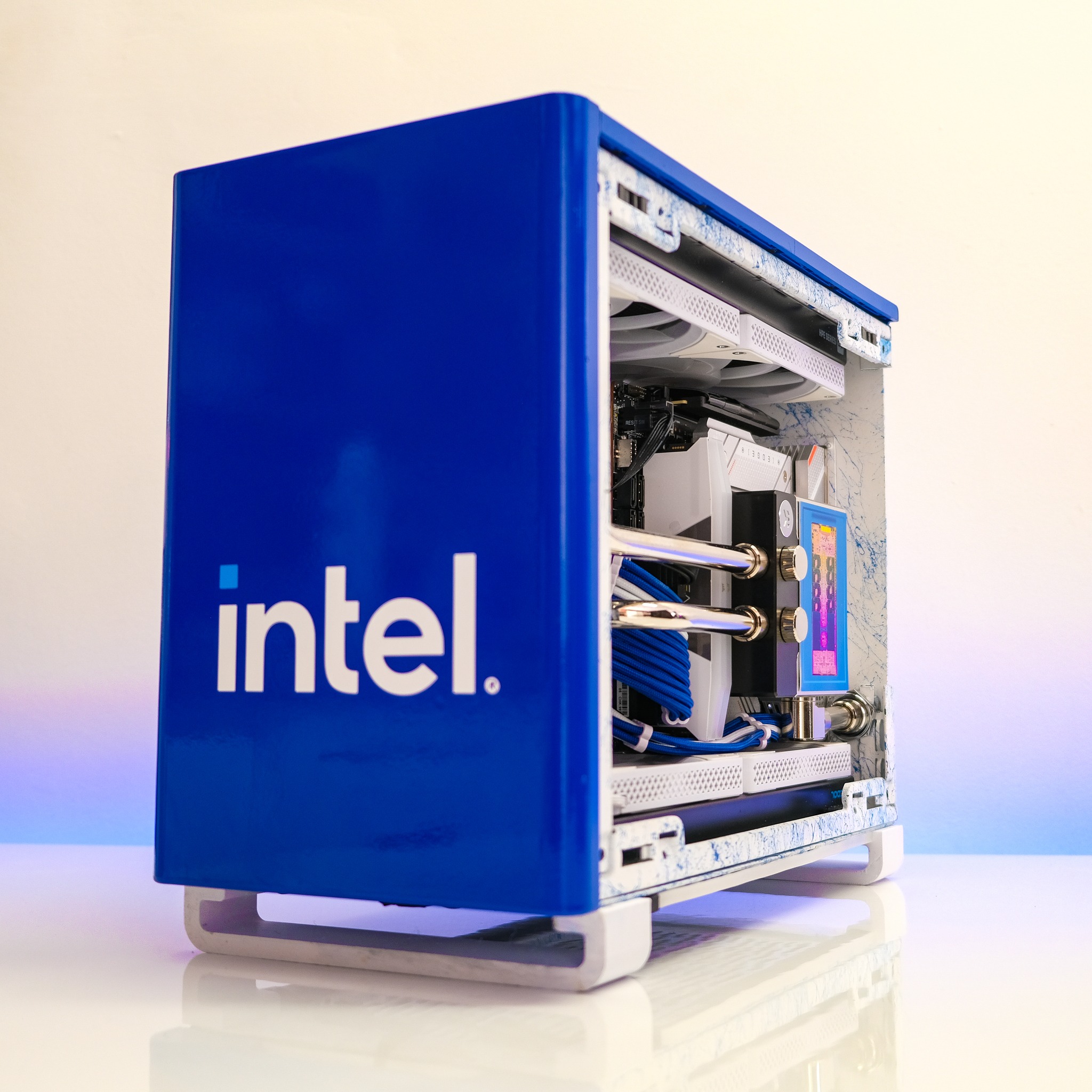 Cooler Master - Compact yet mighty with CrazyTechLab's...