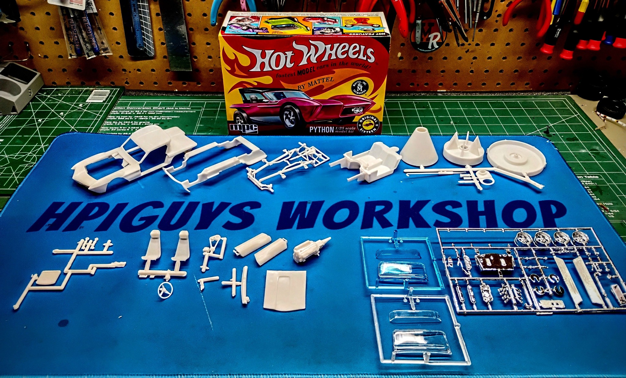 Hpiguys - I had no idea this kit came with its own rotating stand! The ...