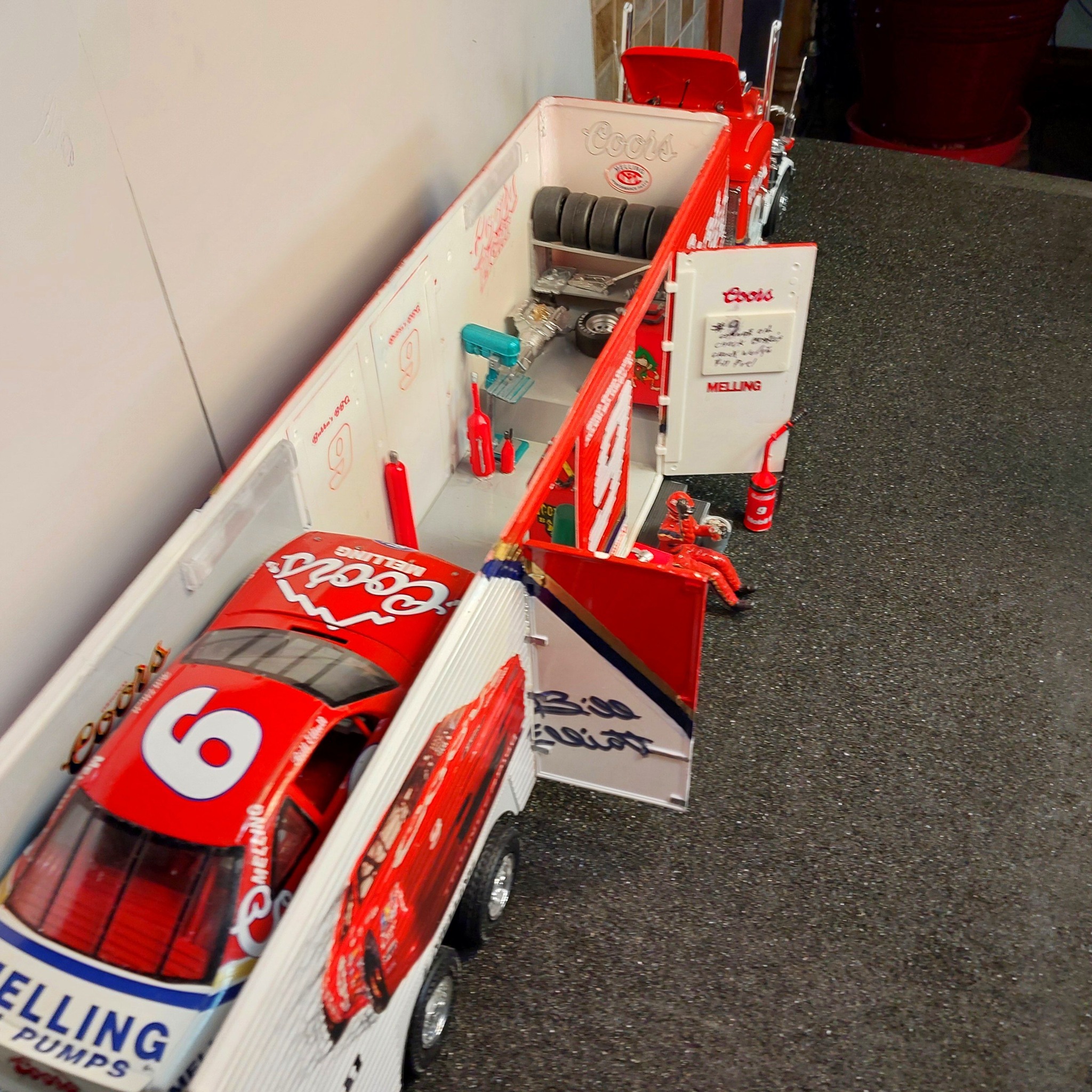 Bill Elliott's 1990 Coors Ford Thunderbird Race Team Model