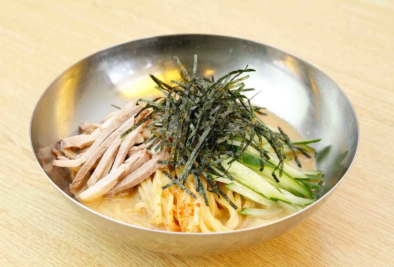 来 来 亭 冷 麺