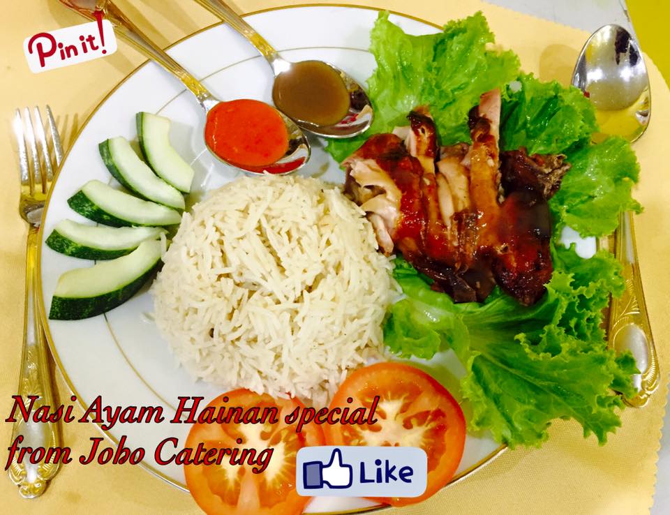 Man Koboi Kitchen Nasi Ayam Hainan Dari Joho Catering Bukan Biasa Biasa Nasi Ayam Di Sediakan Berserta Sos Halia Untuk Pembuka Selera Sos Lada Serta Kicap Resepi Istimewa Kesemua Sos Yg