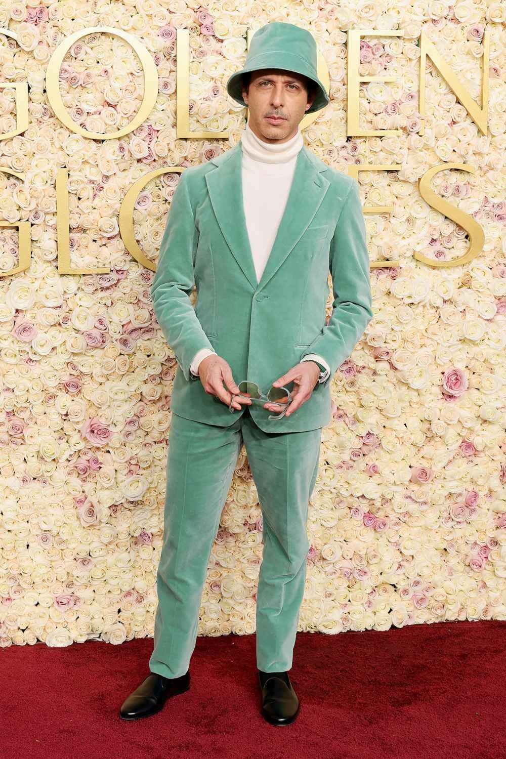 golden globe green dress men Jeremy Strong's odd Globes outfit andrew garfield green suit