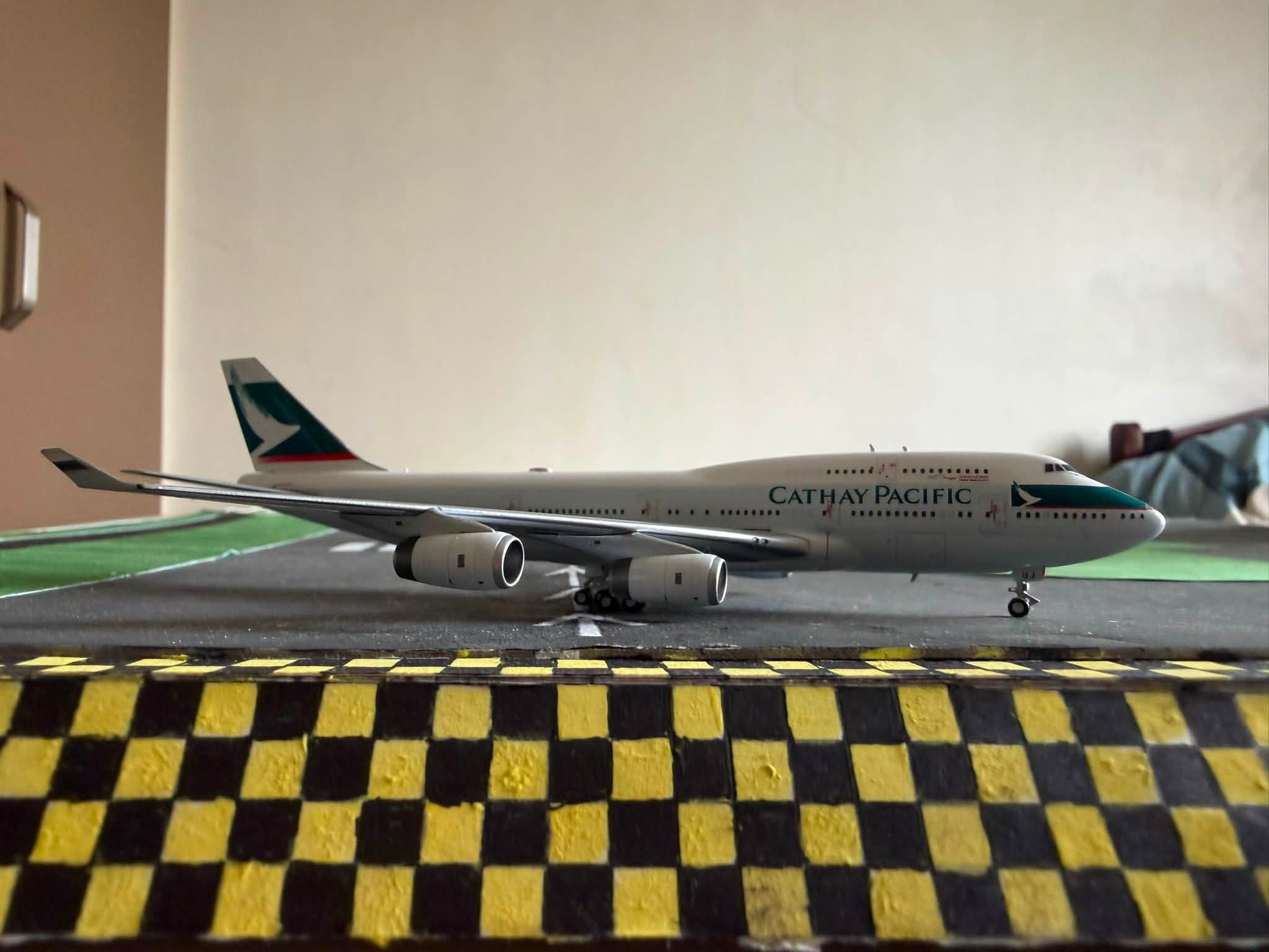 OASIS HONG KONG AIRLINES 🇭🇰 BOEING 747-400 HOGAN 1:400.