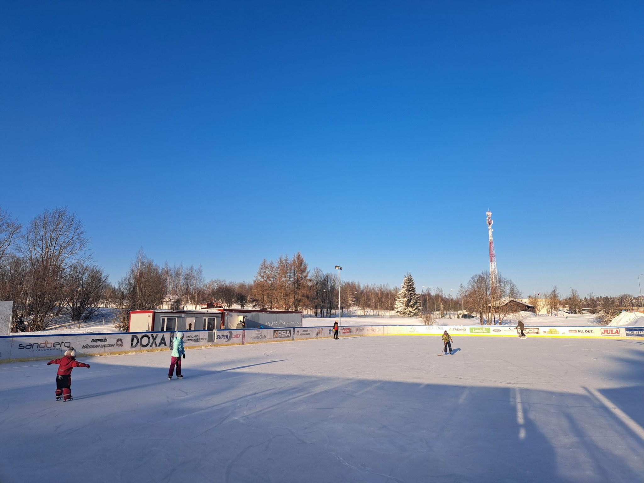 VisitMadona - ⛸️⛸️Nāc slidot! Madonas publiskā slidotava,...