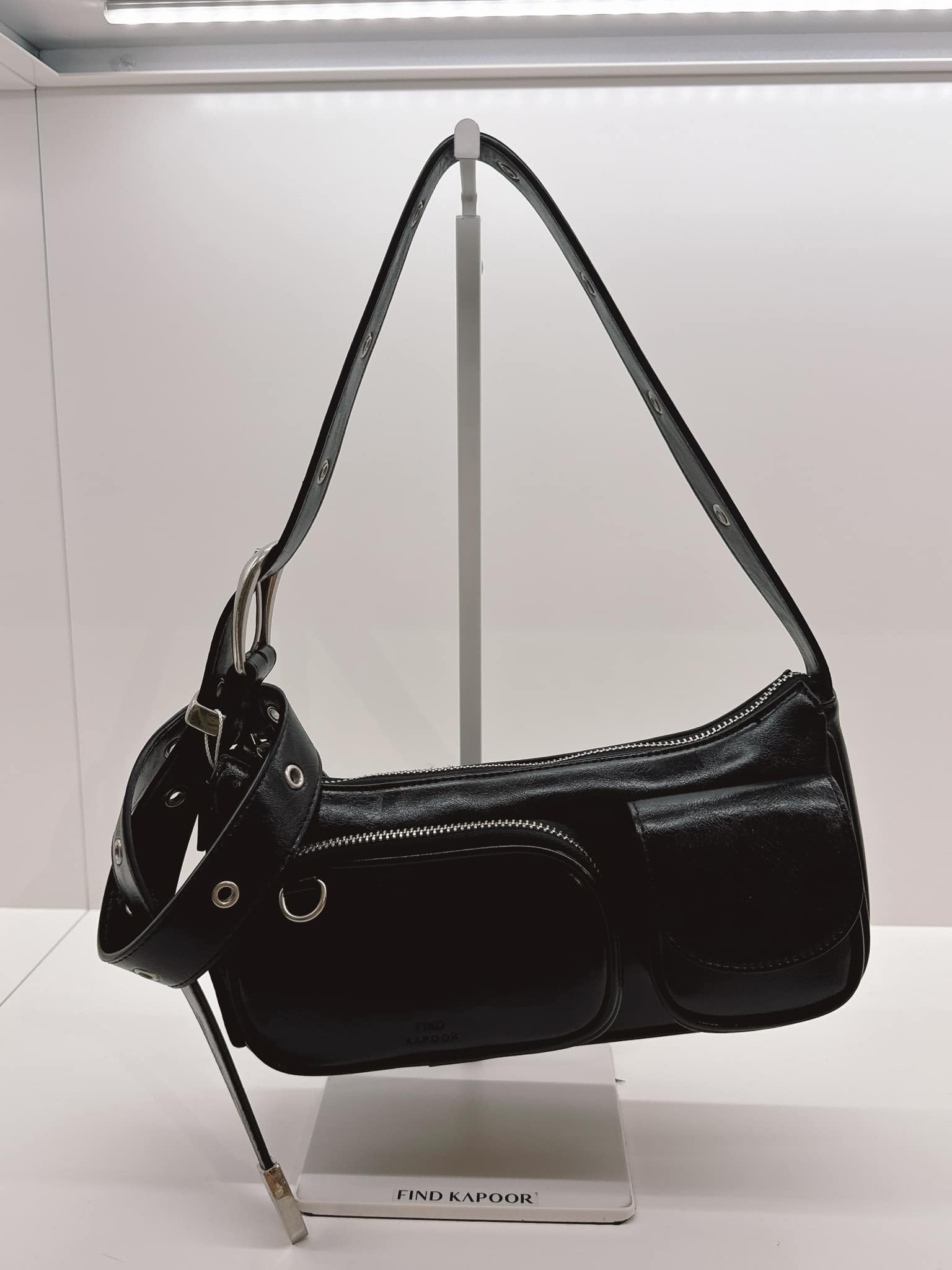 FIND KAPOOR 韩国连线代购?? 【 FKR BELTY POCKET BAG 25 】 RM349 