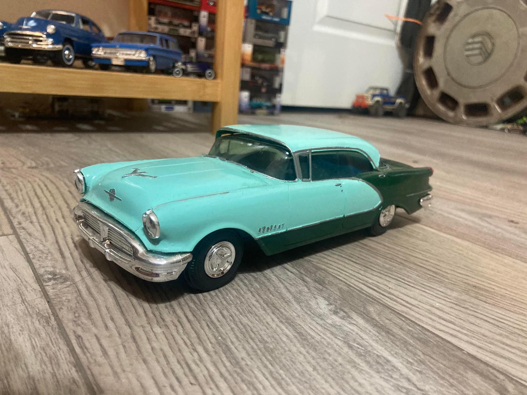 Jo - Han 1/25. 1961 Oldsmobile F - 85 station wagon. Built 1985