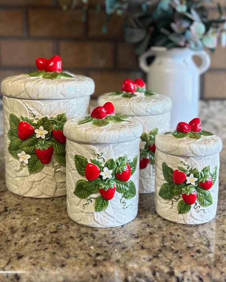 Ok how about these 1981 Sears and Roebuck Strawberry 🍓 canisters
