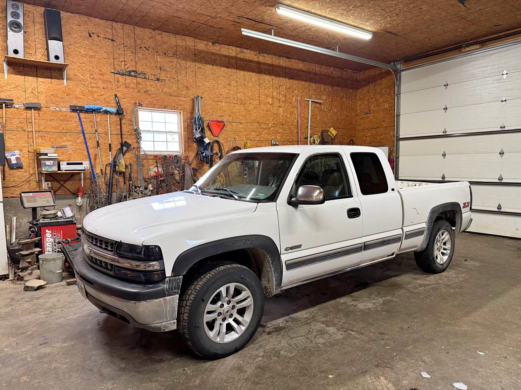 1999 Chevrolet 1500 Extended Cab · Short Bed - Cars & Trucks - Birch ...