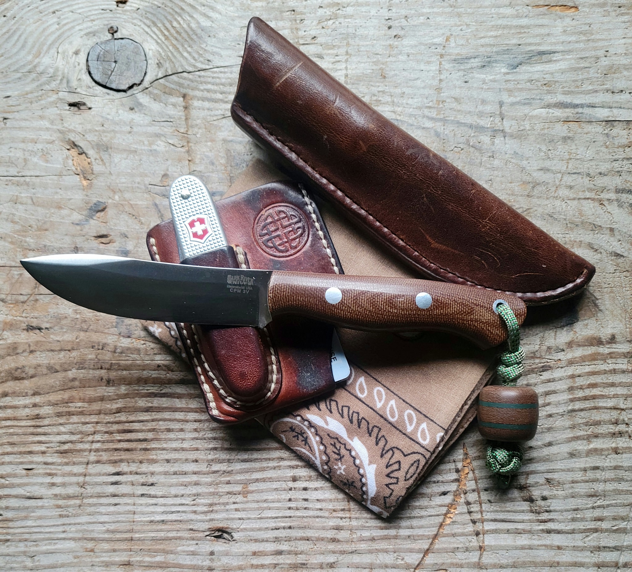 How does the Bark River Mini Aurora Hunter handle?