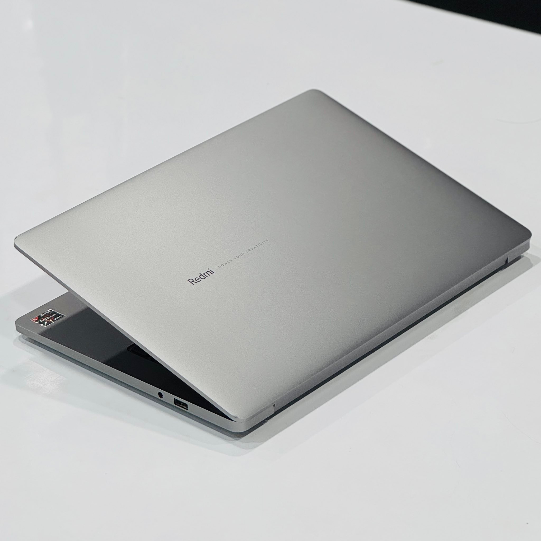 ? New Stock, Just In, Hot ?‼️‼️ Model : RedmiBook Pro 14S 