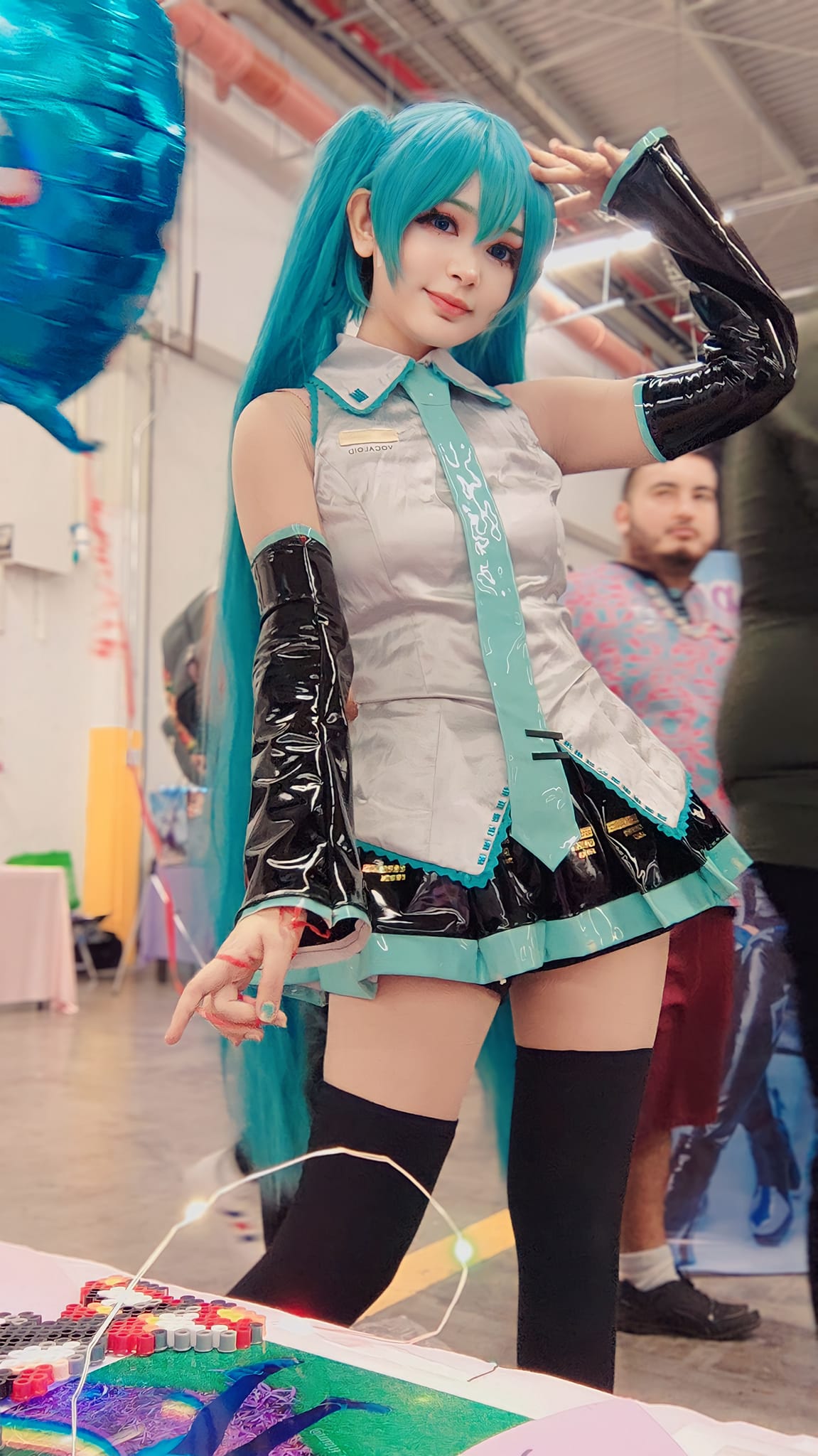 Mishy Miku - Les deseo un Feliz año nuevo! 🌟 Los amo por...