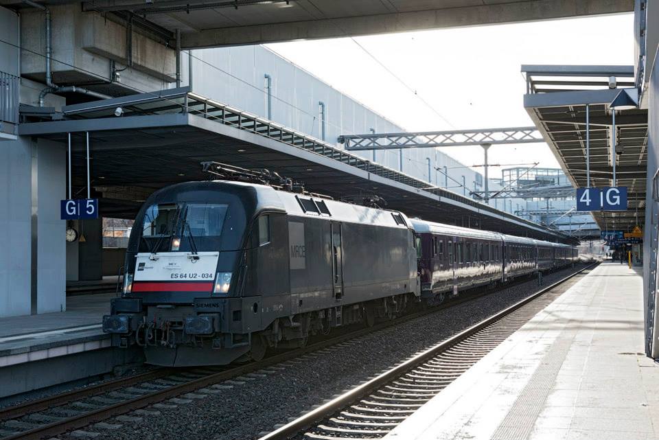 Modernisierte Fahrzeuge Der Ex Obb Baureihe Rh 4010 Facebook