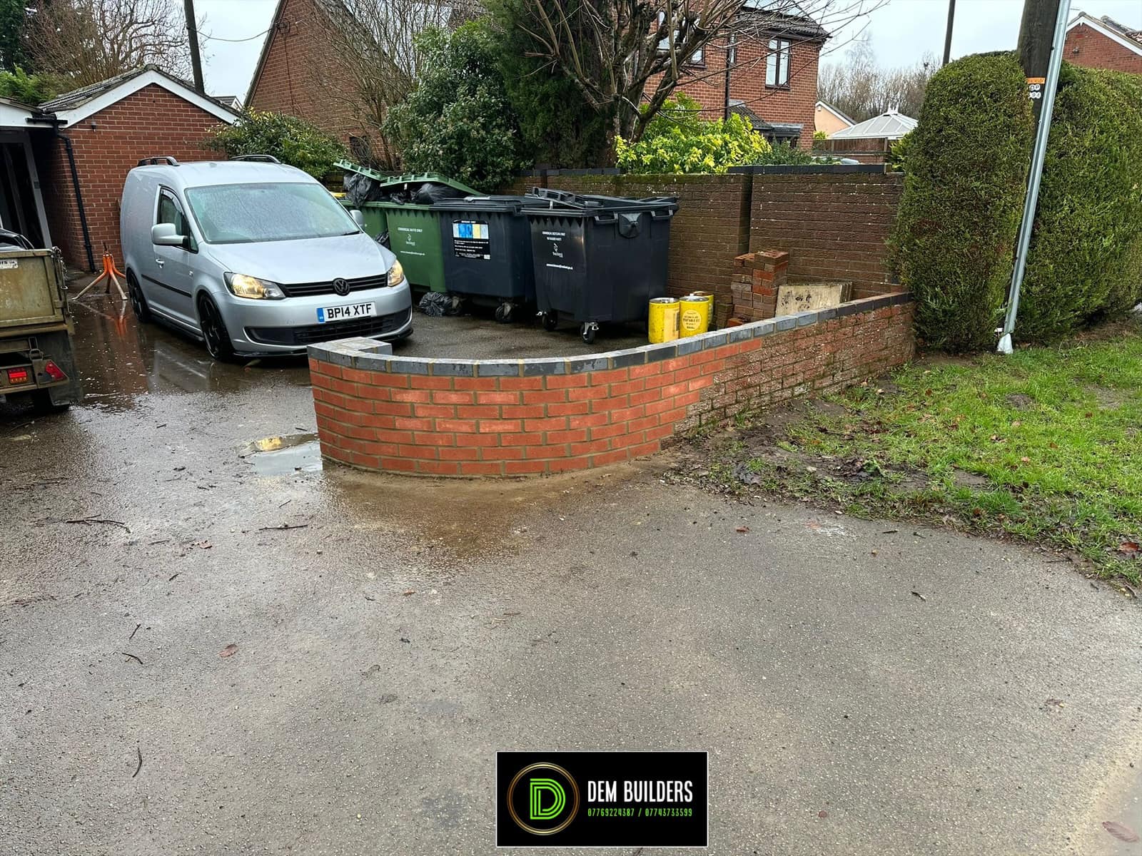 DEM Builders - A very cold week back for the builders!...