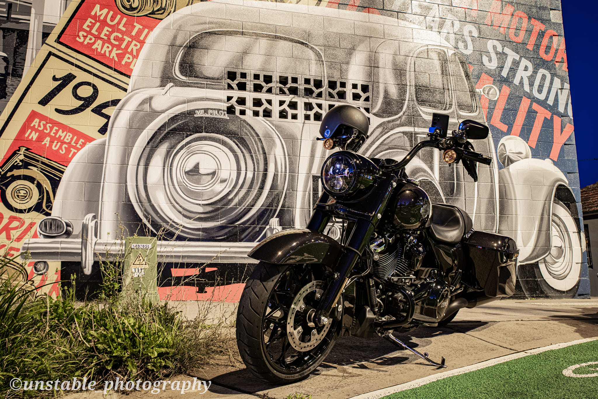 It's good to be king….2022 Road King Special in Mineral Green