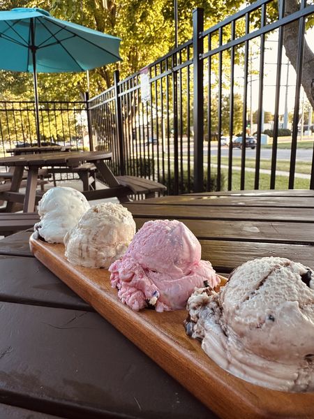 Explore our... - Janesville Area Convention & Visitors Bureau