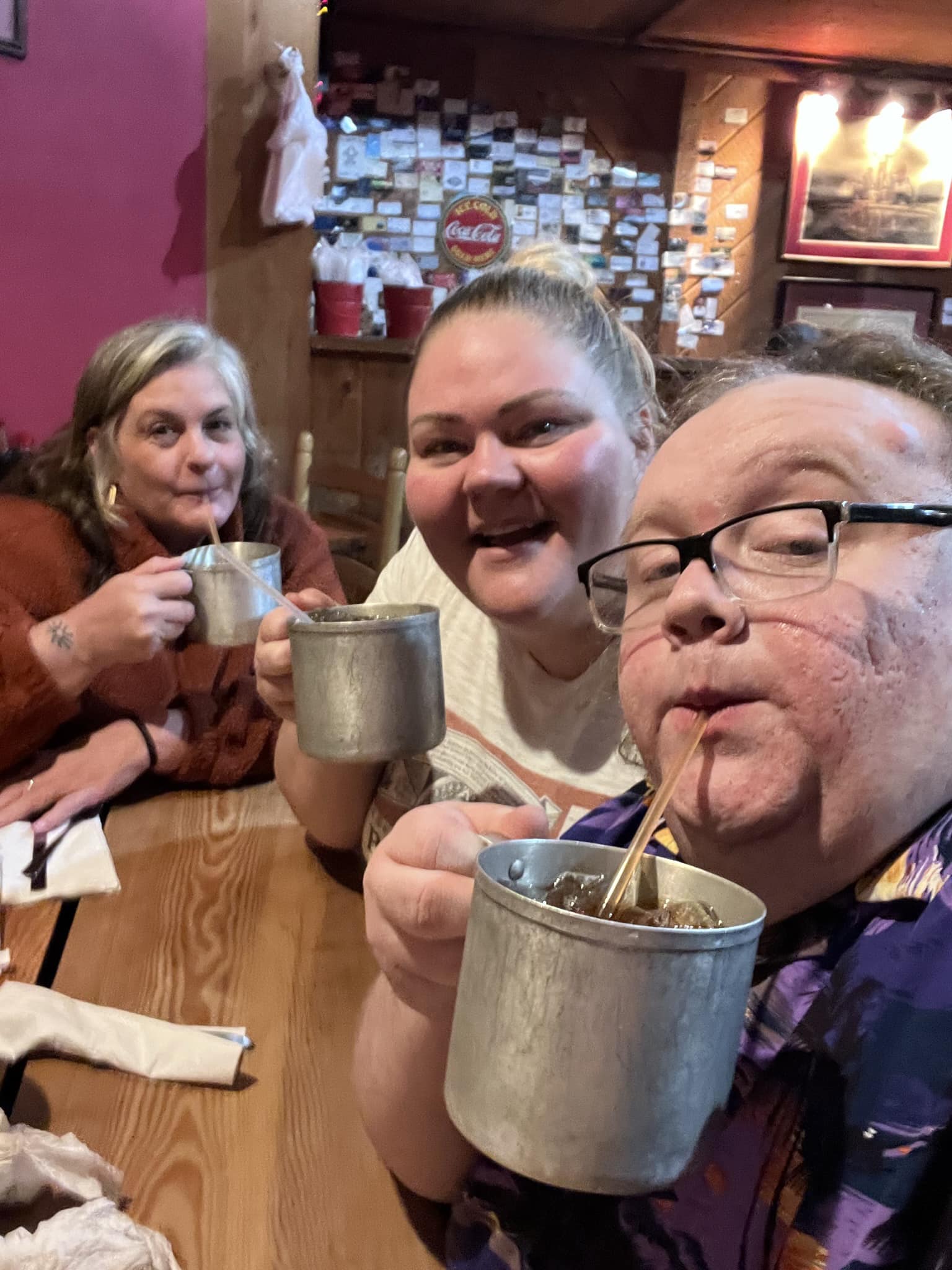 Tammy's 2 Fingers and a 12 Pack tour review