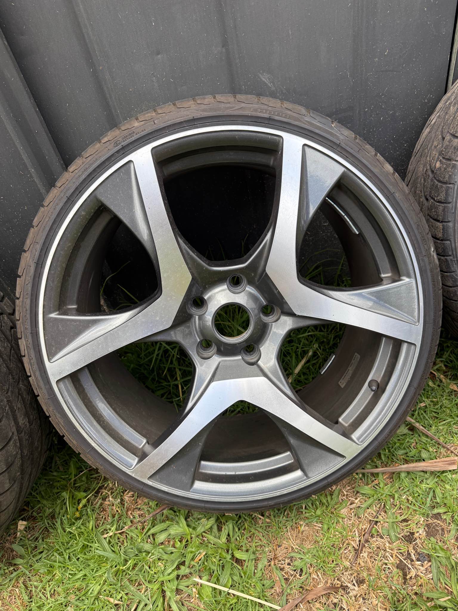 VF R8s (Grey) - Car Wheels, Tires & Parts - Melbourne, Victoria ...