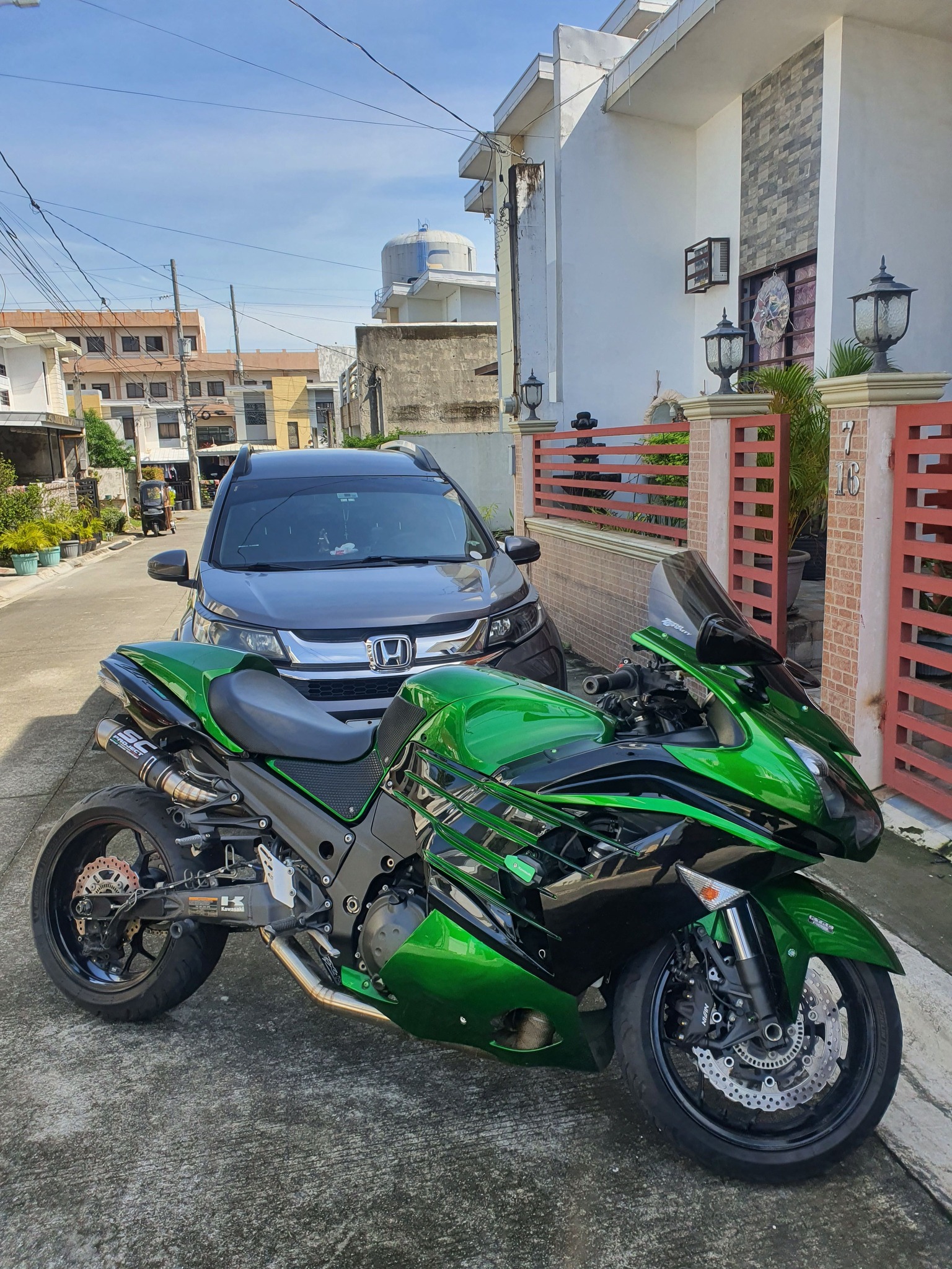 The new 7th Gen SS. Bumble Bee had a baby😁😎 Ninja ZX 1400