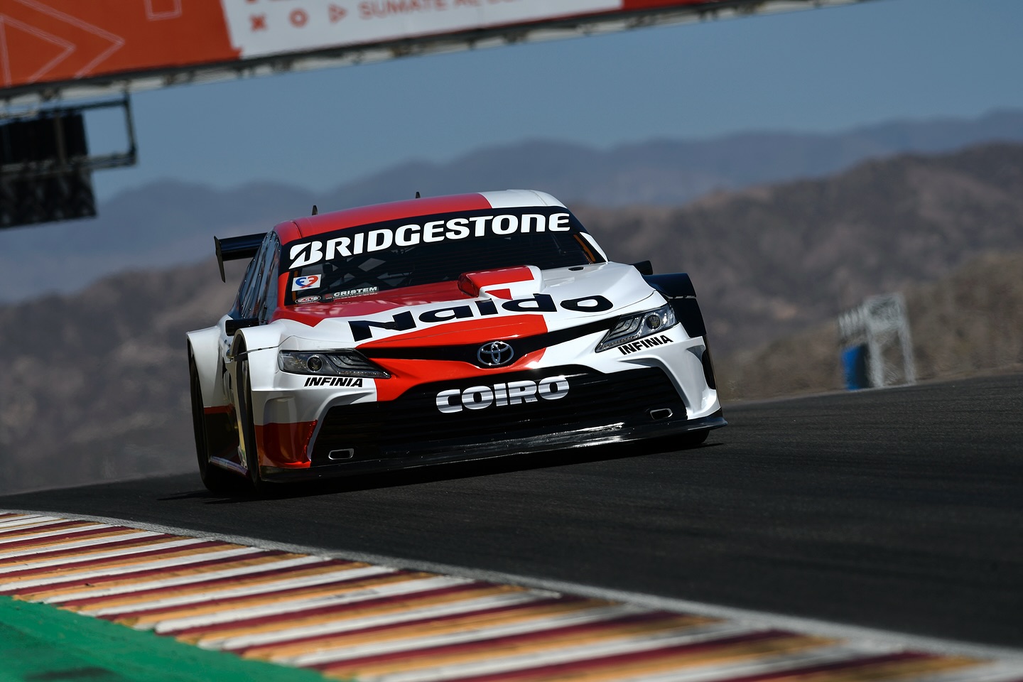 Toyota Camry TC 2024 Exhibiendo... - Turismo Carretera ACTC