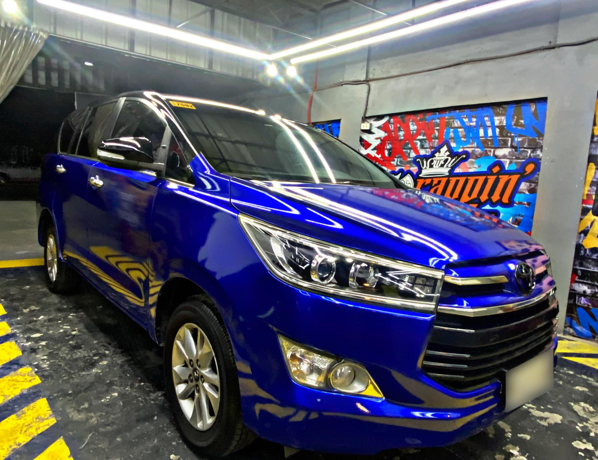 Toyota Innova... - Wrappin With Werlu