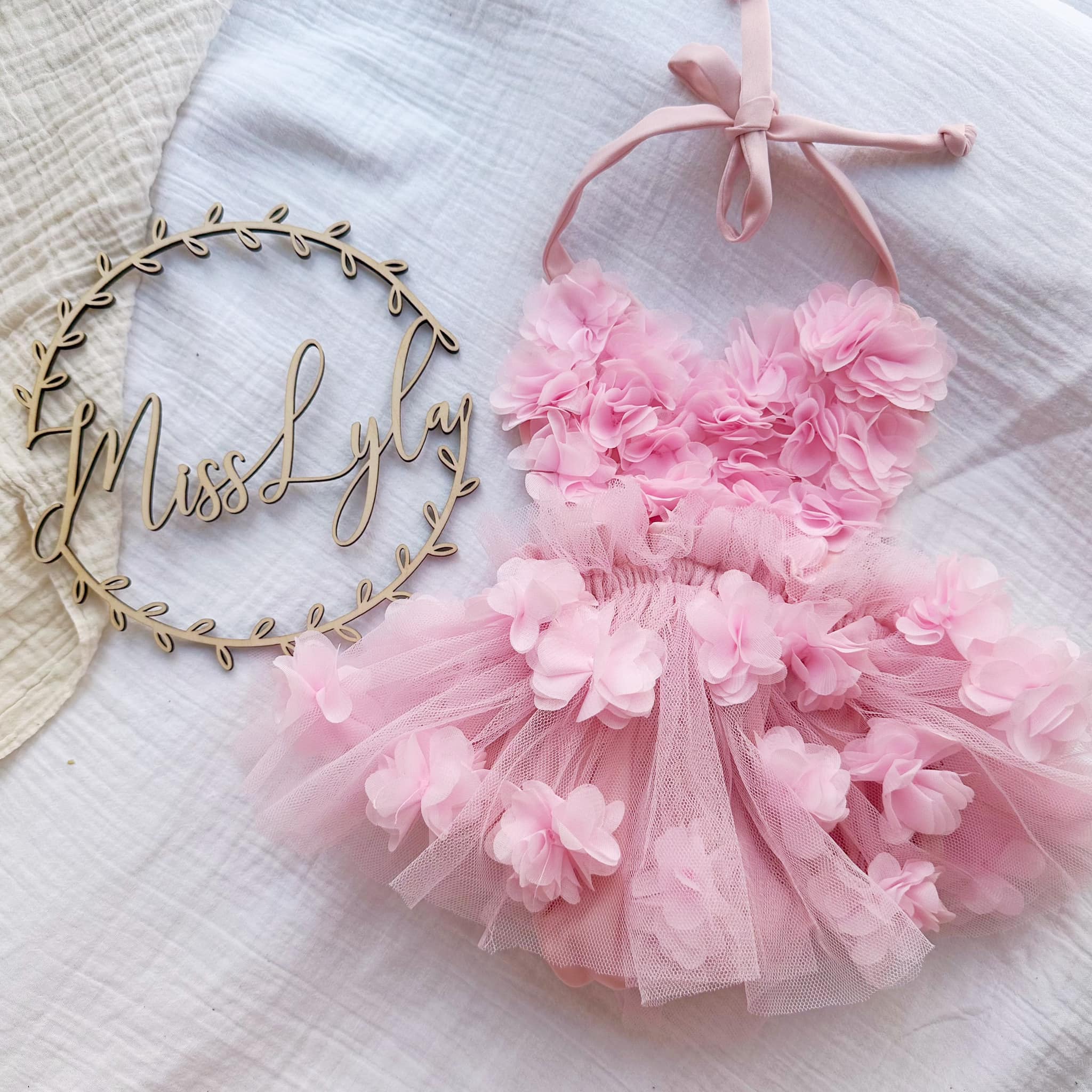 open lace back dress Women Fairy Puffy Tulle Maxi Dress Cute Pink Sleeveless Lace Mesh Smocked  Ruffle Tutu Dress Cocktail Party Prom Dress (Color : Pink, Size : XL.) at  Amazon Women's Clothing store