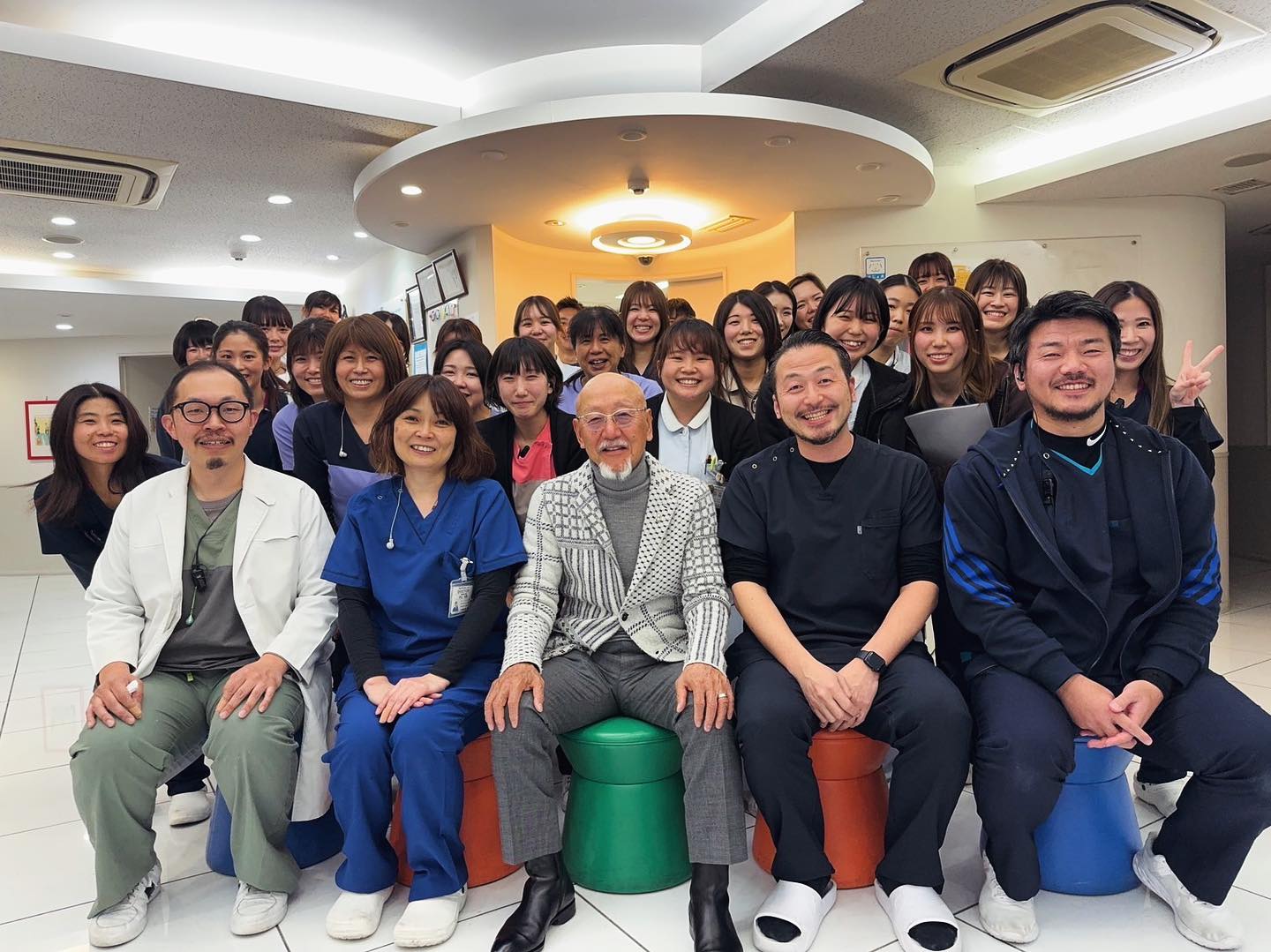 活動歴および当時の関連ビジュアル記録