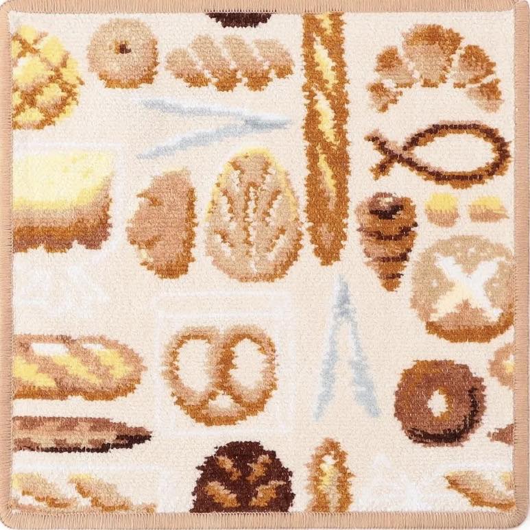 今日のハンカチ LOVERARY BY FEILER 】 様々な種類の美味しそうなパン