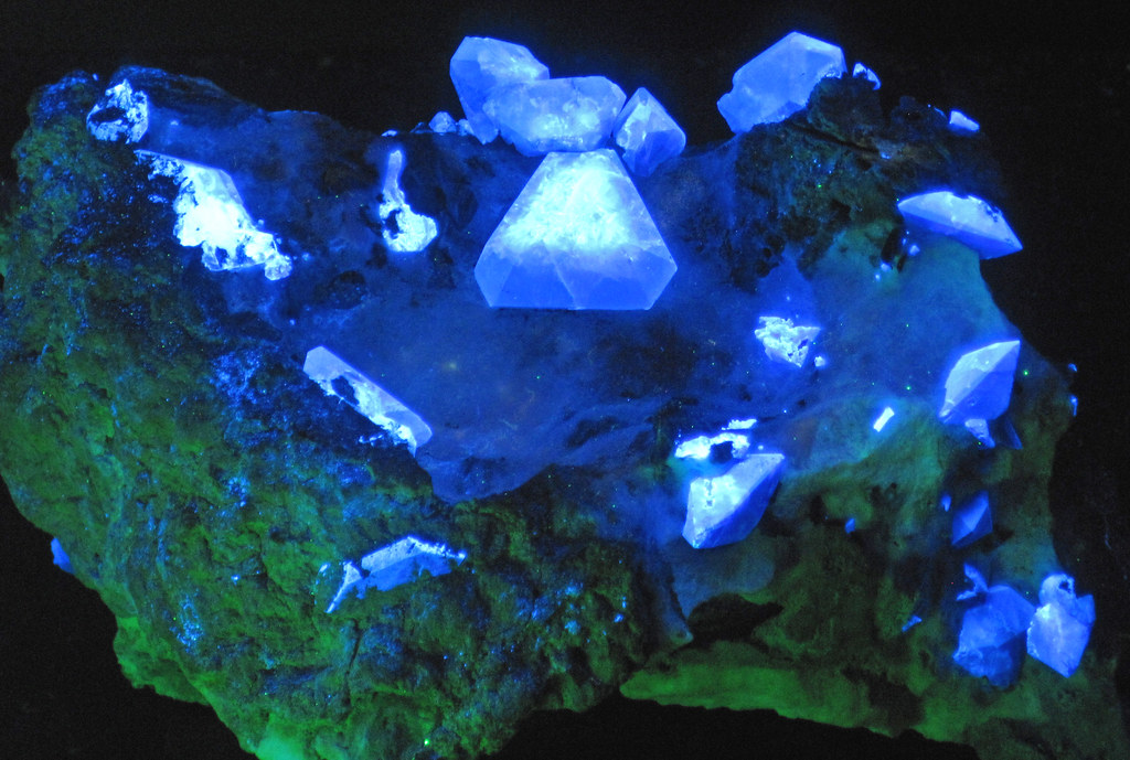 Shiny Magic Rocks