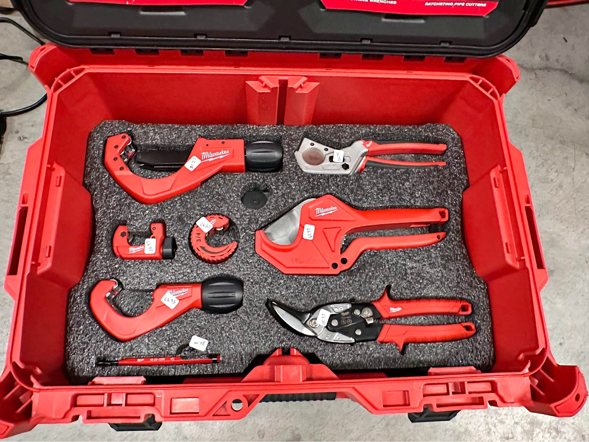 Professional Milwaukee Plumbing Packout Kit - Custom Etched Foam - M18