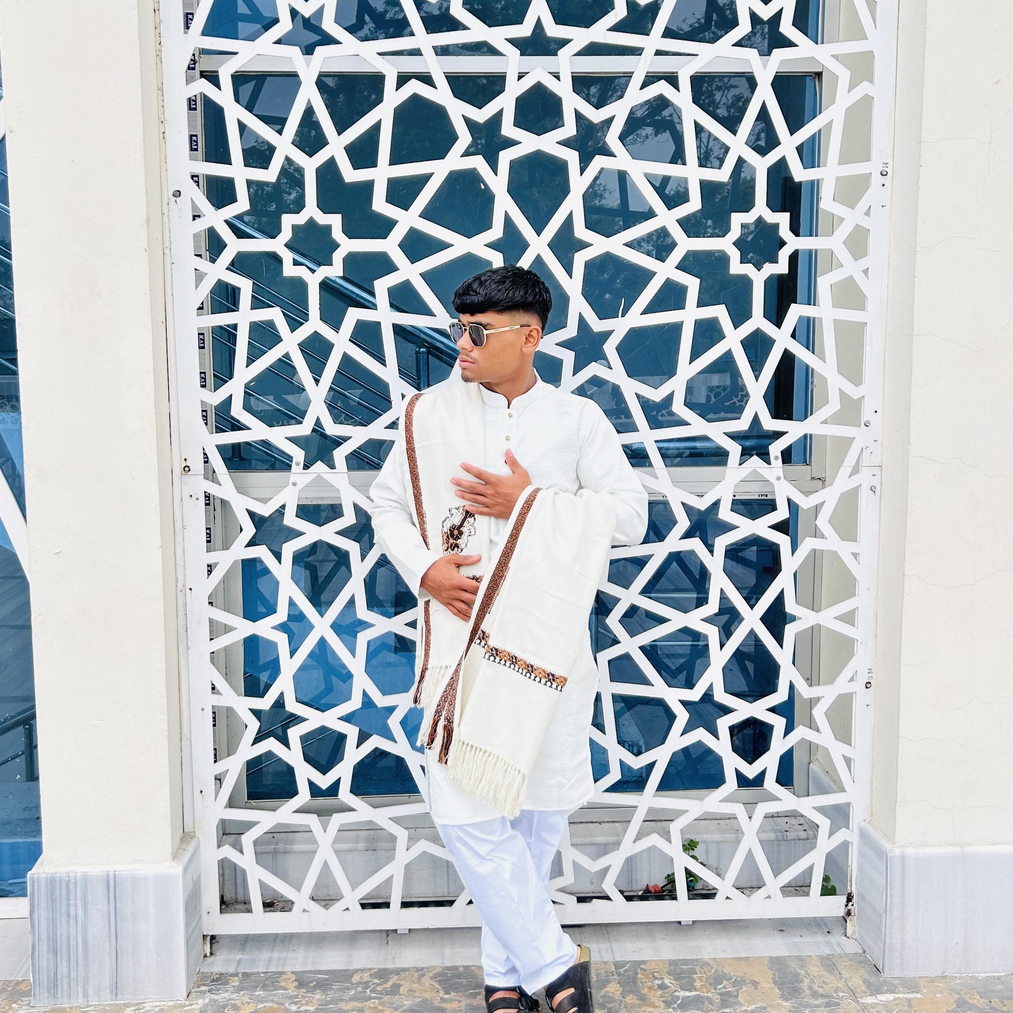 Sheikh Raton