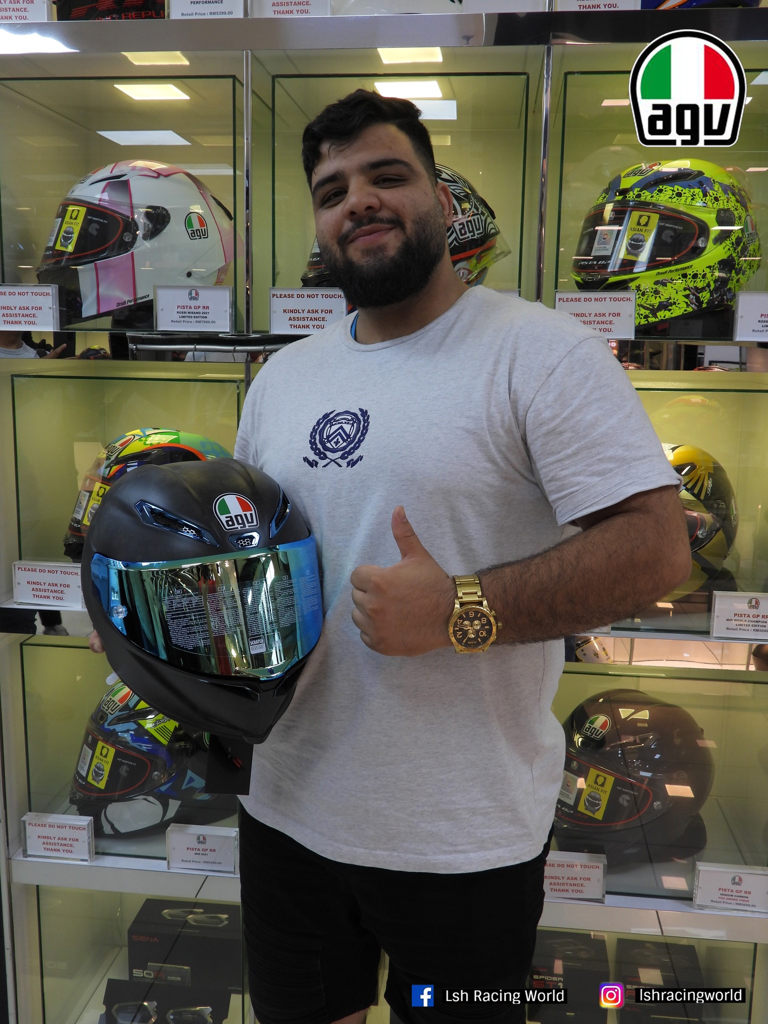 agv helmets pista gp rr futuro forgiato helmet Agv Carbonio Italia Carbonio Forgiato Large Black Italia Carbonio Forgiato : Everything Else The Pista GP RR is the exact replica of the AGV helmet used by the champions of the motorcycle world championship during races PISTA GP RR FUTURO |