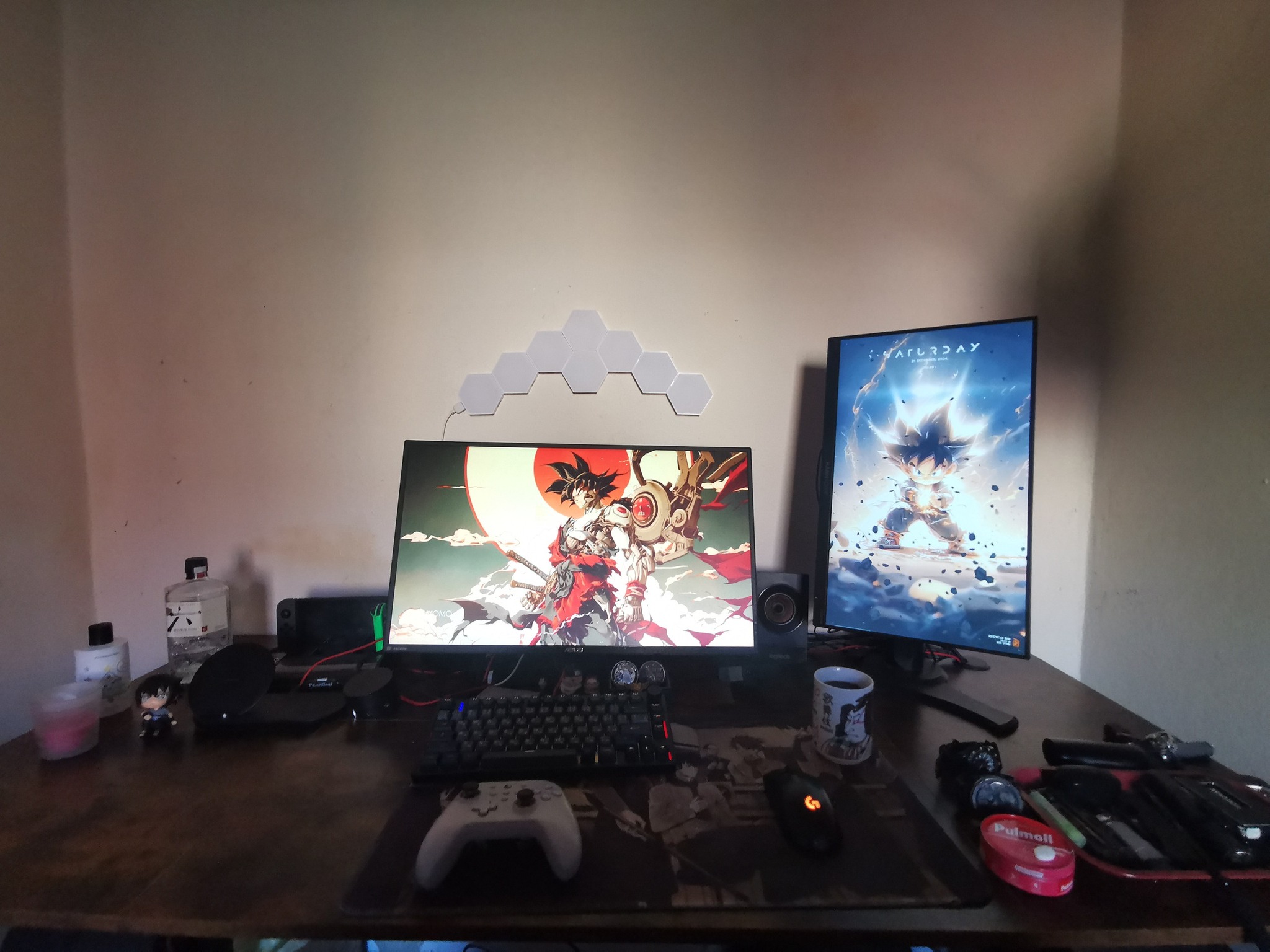 Workspace Setup Addicts | Hey guys looking for some accessories for my ...