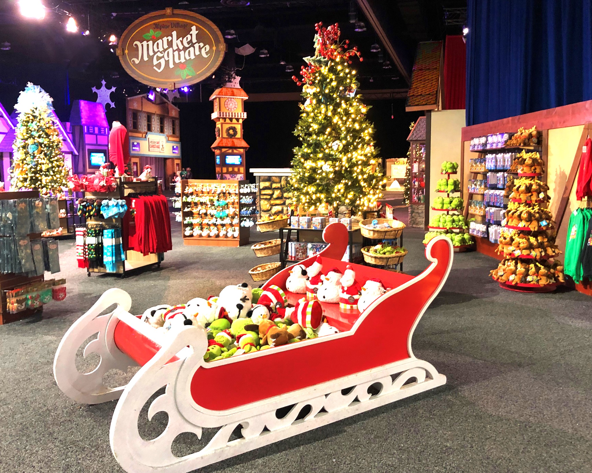 One of the largest Christmas stores in the Sunshine State is open