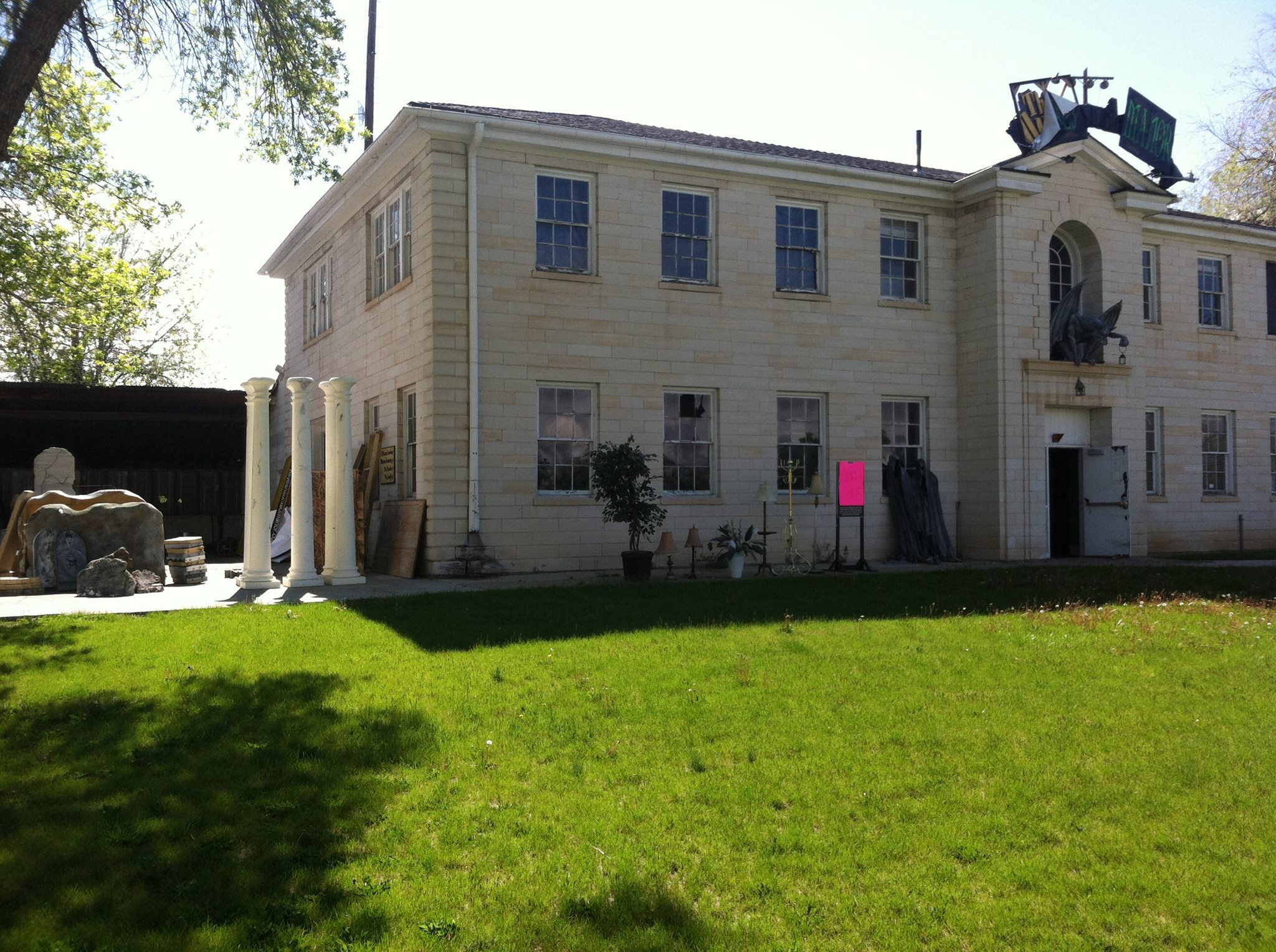 Hayes Haunted Manor | Mount Pleasant UT