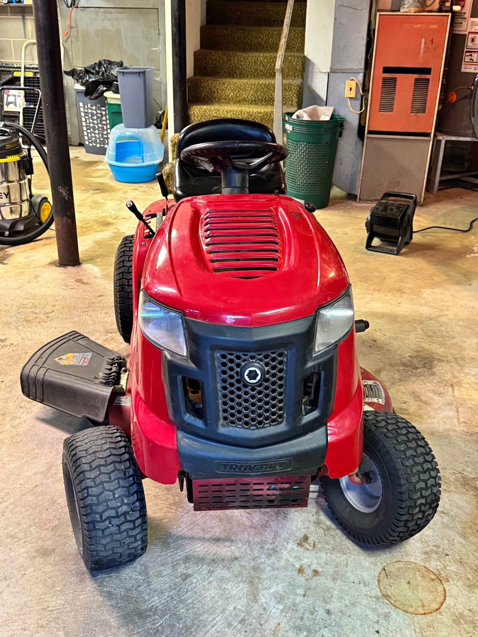 Gravely Pro-Master 148Z XDZ Zero Turn Mower - Lawn Mowers - Hoover ...