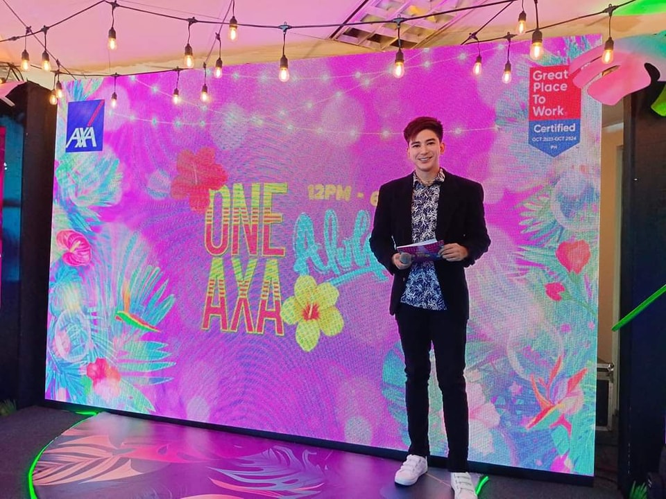 Cj Reyes - One AXA Aloha Party 🌸🌊 #AxaPhilippines... | Facebook