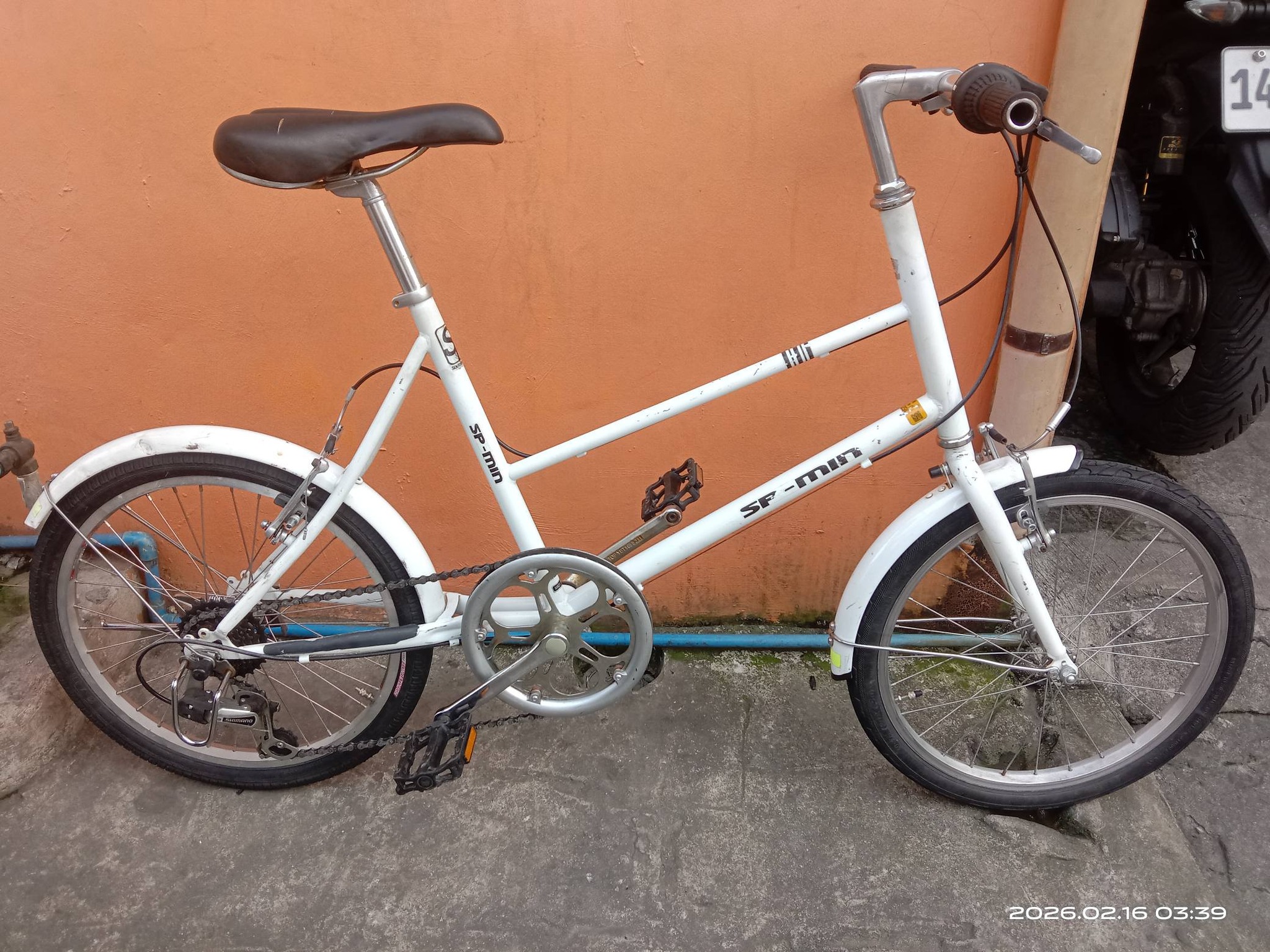 Cadre Vélo Ville Gios Panto - Taille 385, Aluminium, Fourche Carbone, Couleur Noire, Occasion Bon état