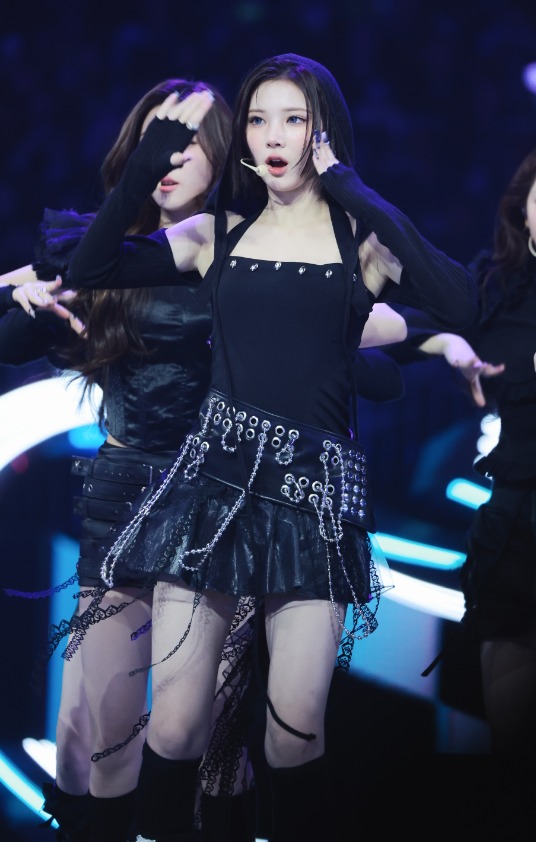 251225 Jiwoo 203 (KPOPDATA . NET) 지우 데이터 📸 #Jiwoo #지우