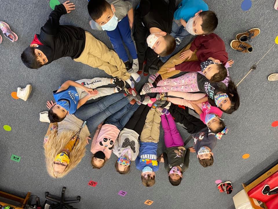 Ms. Bode’s class enjoyed Fox in... - Stilwell Grade School | Facebook