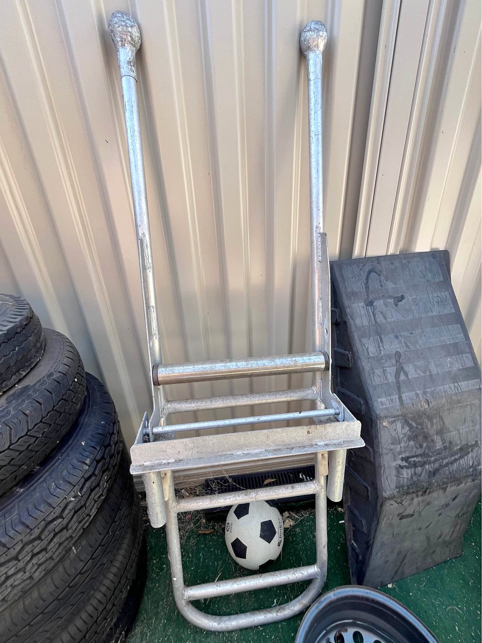 Cray Pot Tipper - Pots & Planters - Perth, Western Australia | Facebook ...