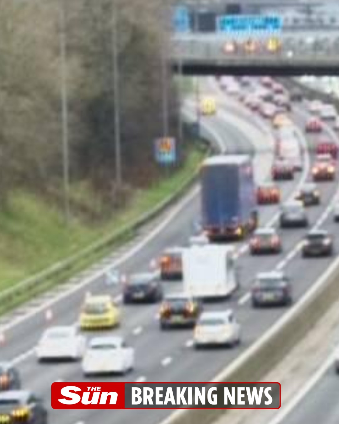 The Sun News - Major motorway closed in both directions... | Facebook