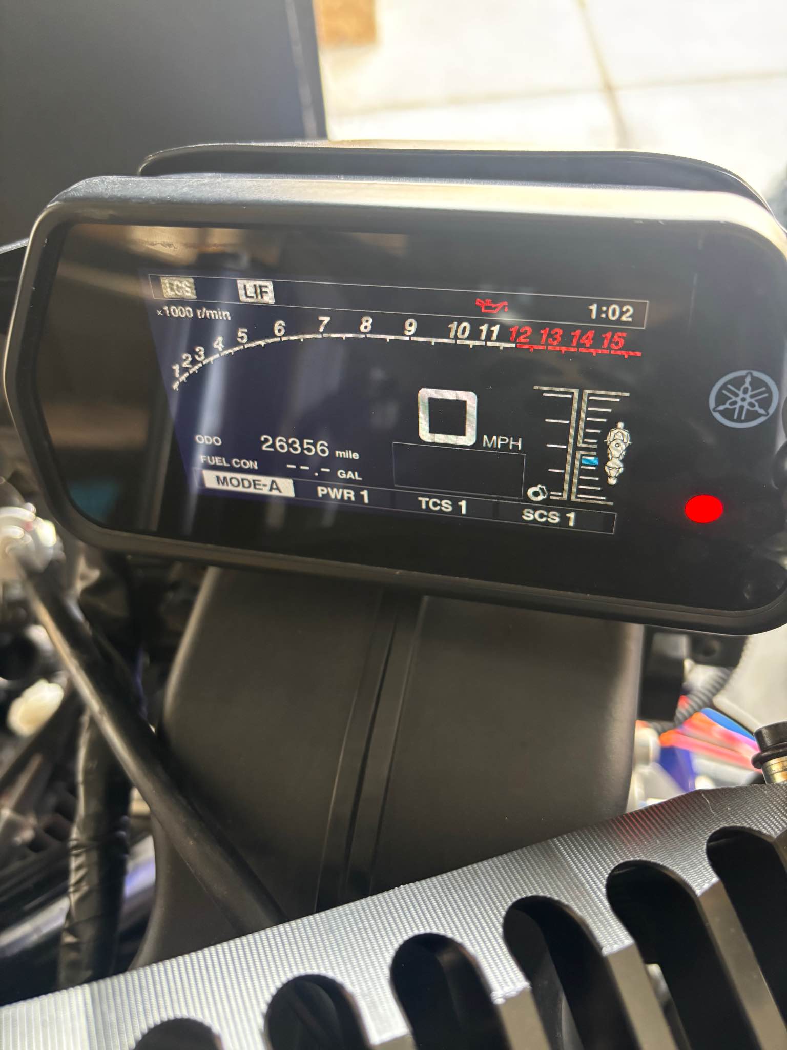 04-06 Yamaha R1 fuel tank Mint condition $550 Located in Atlanta