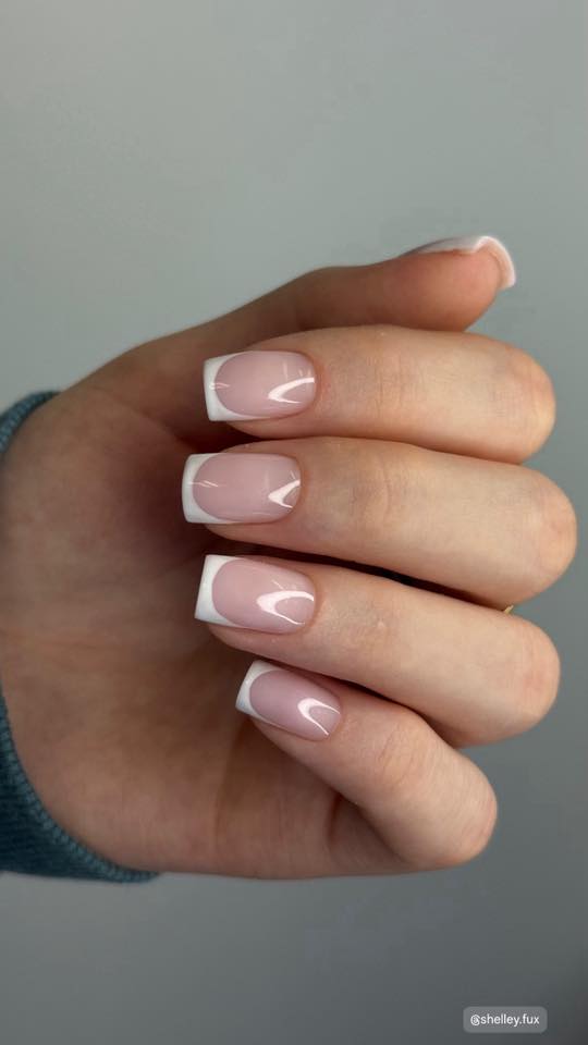 nail color for champagne dress ideas? #psy7584 Farrah Fawcett in Charlie's Size:US5.5/UK3/EU35.5 Wedding dress